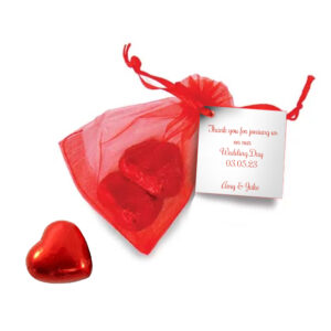 personalised wedding favour chocolate hearts